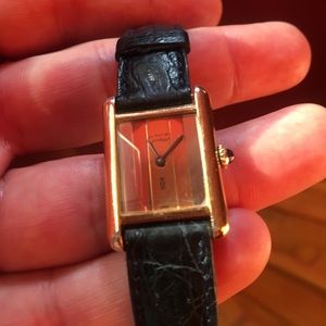 Cartier de must Tank